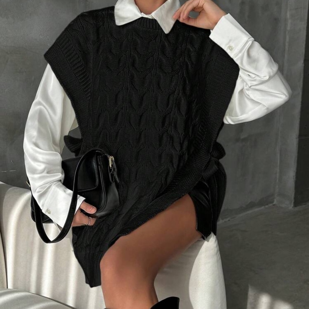 Women's Casual Solid Color Loose Knitted Sweater Vest